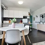 شقة Acogedor En *
